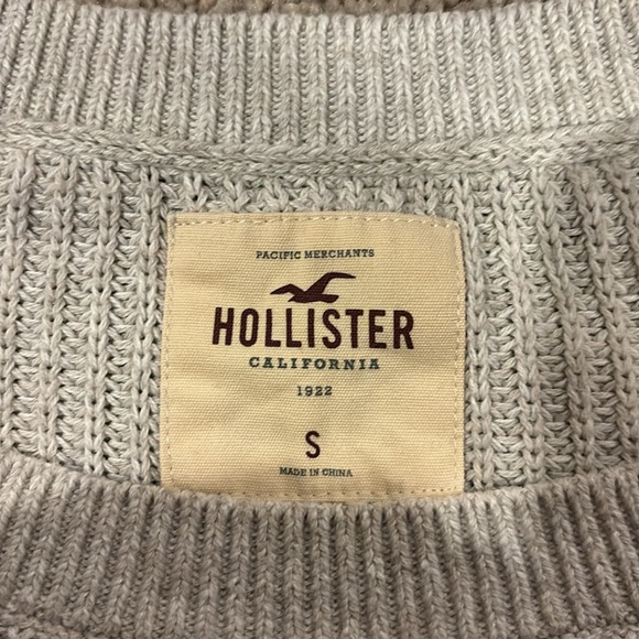 Sweater - Picture 2 of 3